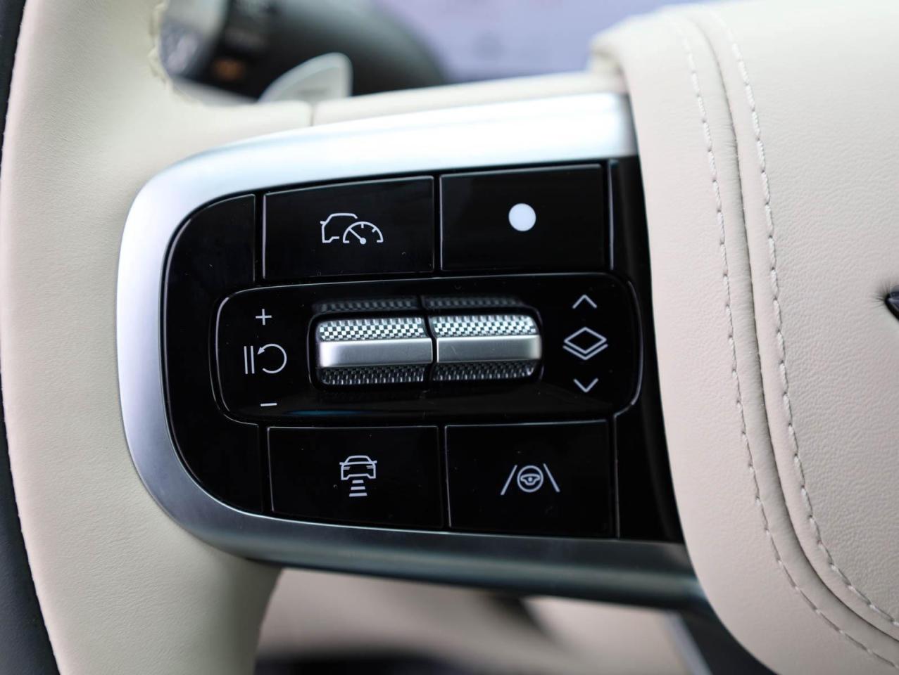 2025 Genesis GV80  Photo