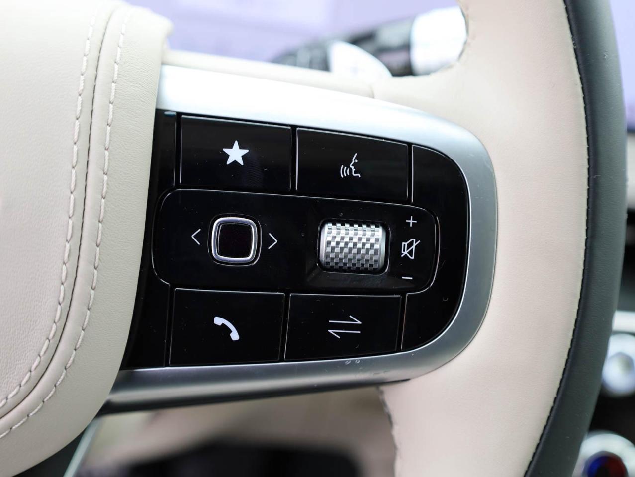 2025 Genesis GV80  Photo