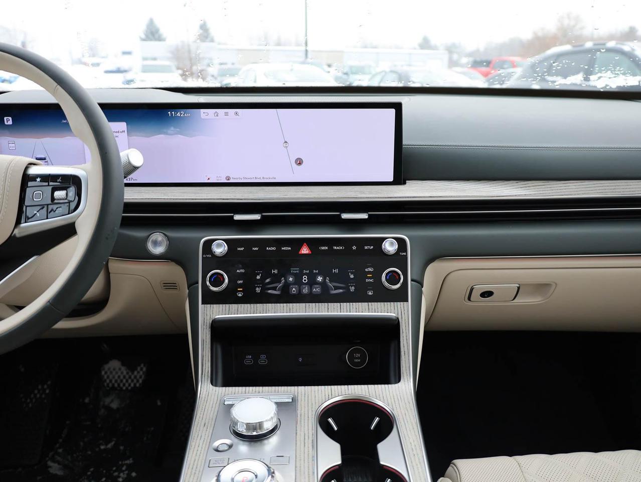 2025 Genesis GV80  Photo