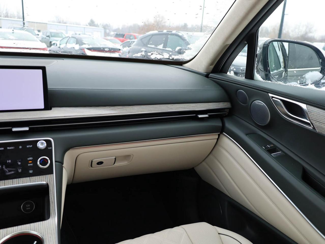 2025 Genesis GV80  Photo