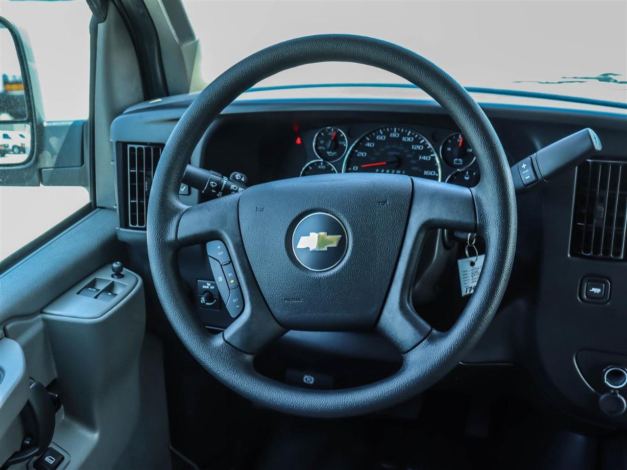 2025 Chevrolet Express Cargo Van 2500 Extended Wheelbase Rear-Wheel Drive Photo