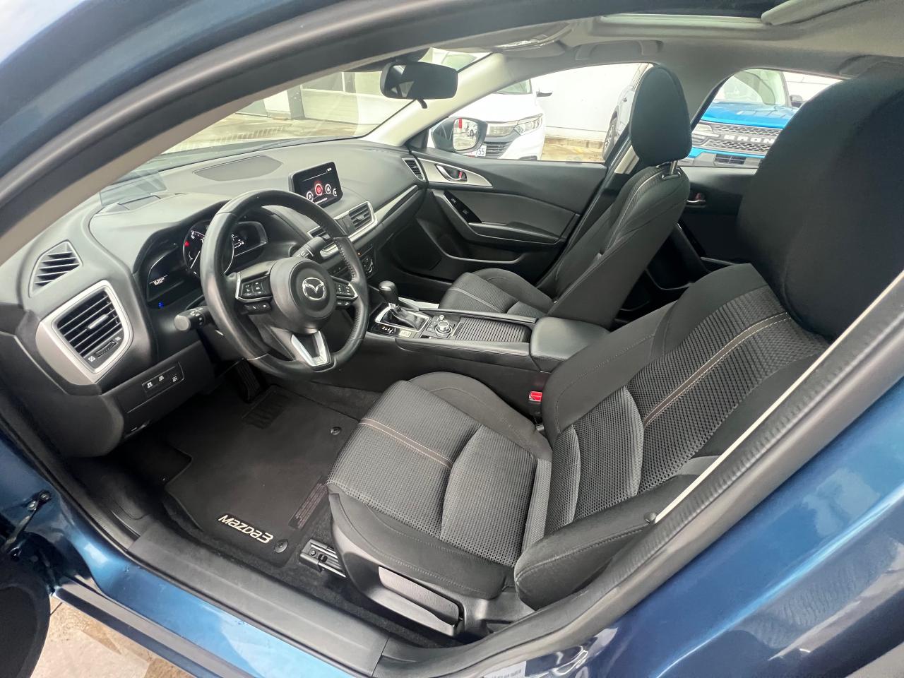 2018 Mazda 3 GS (A6) 4dr Sedan Photo