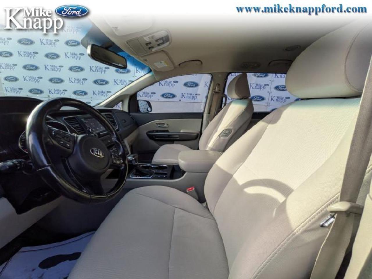 2019 Kia Sedona LX Photo