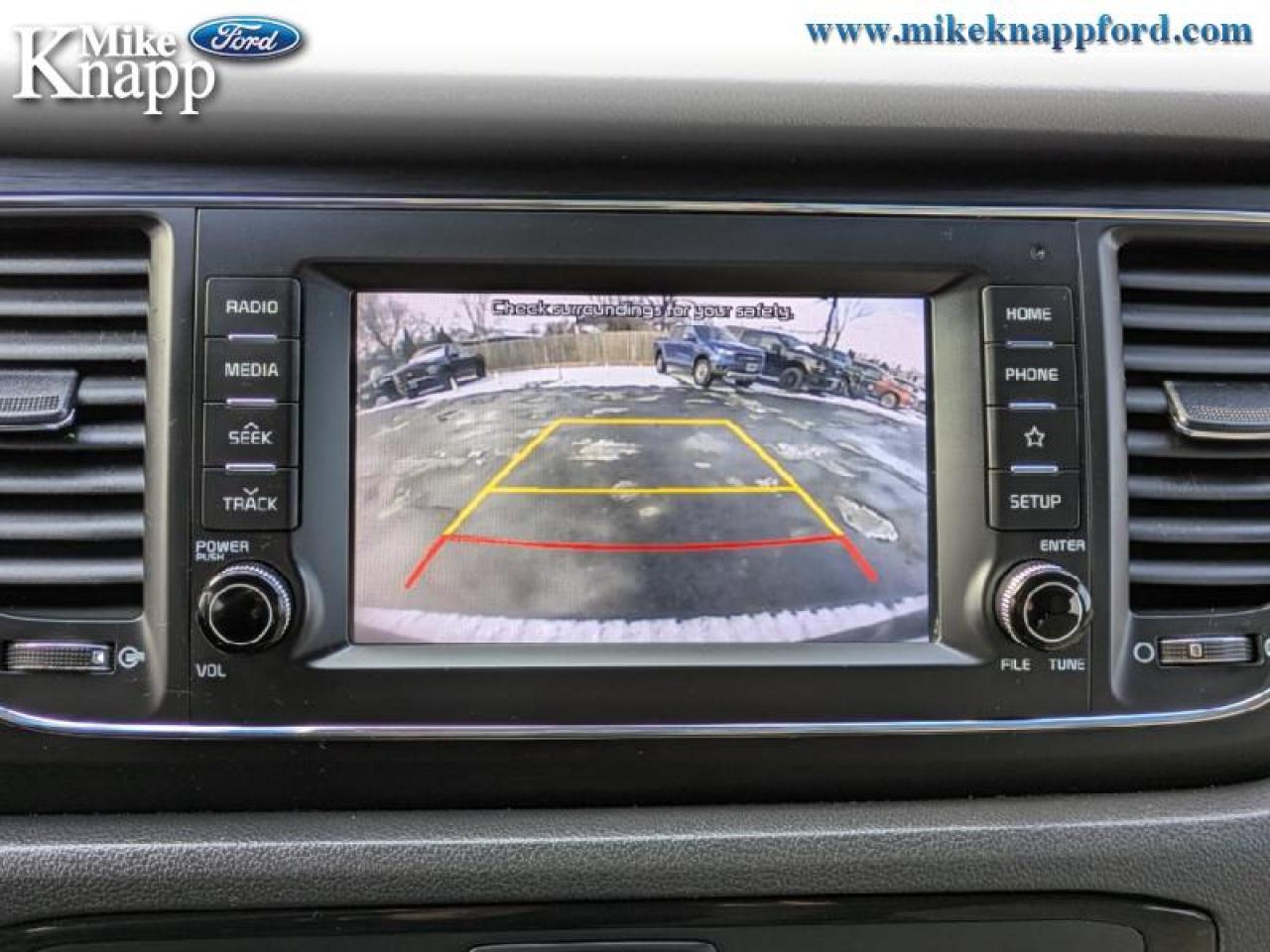 2019 Kia Sedona LX Photo