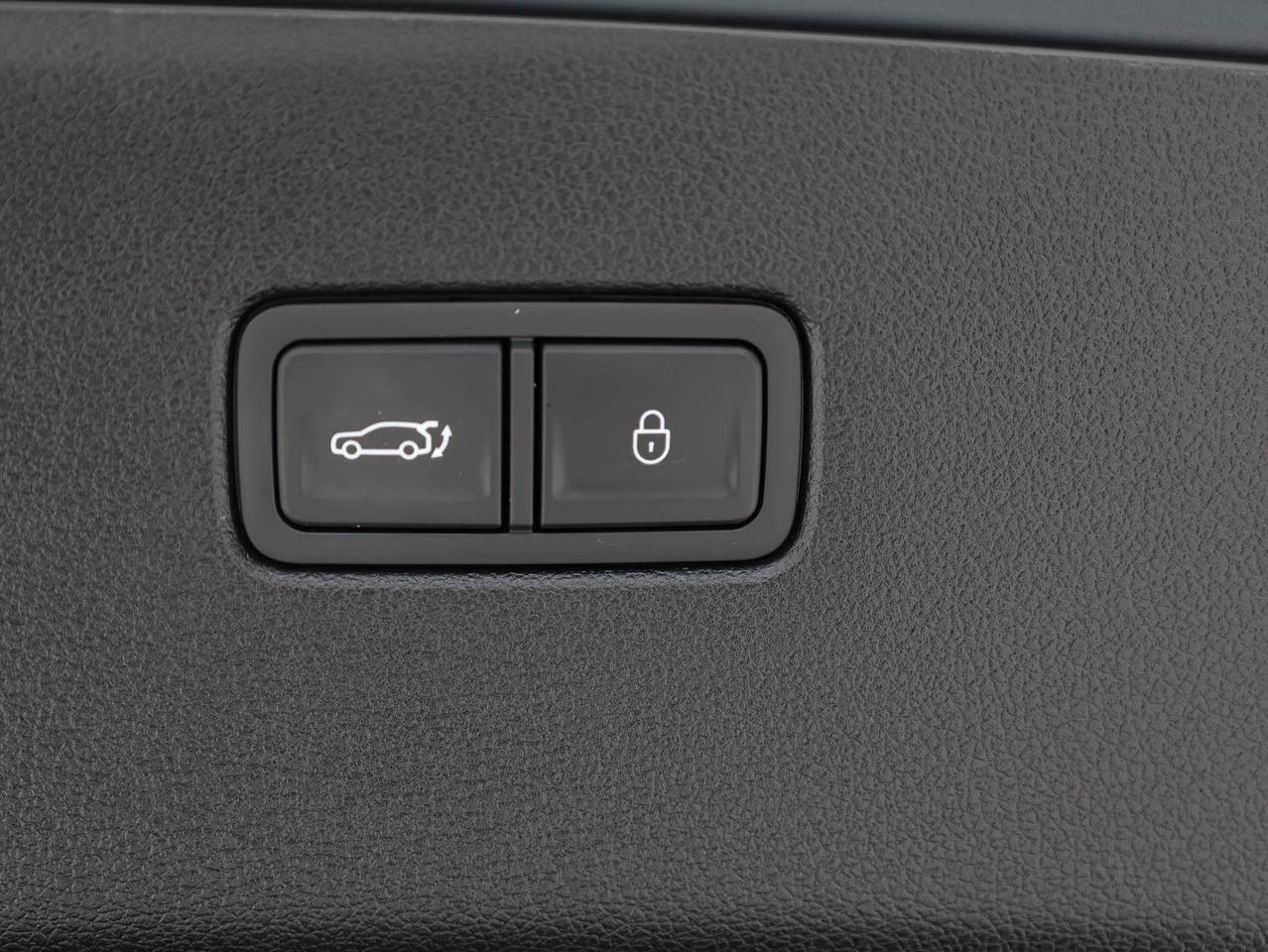 2025 Genesis GV80 Coupe 3.5T e-SC 4dr All-Wheel Drive Photo