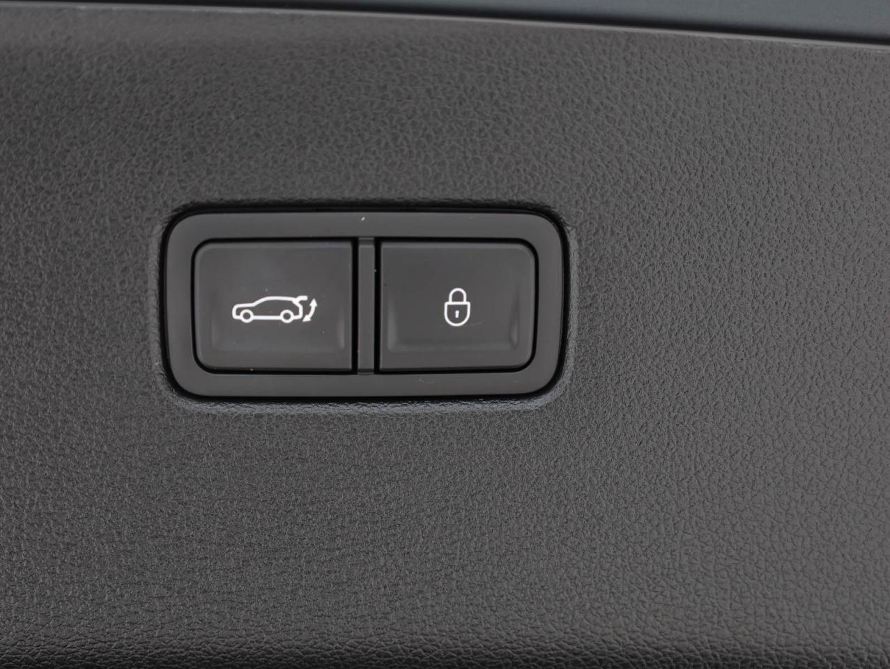 2025 Genesis GV80 Coupe 3.5T e-SC 4dr All-Wheel Drive Photo