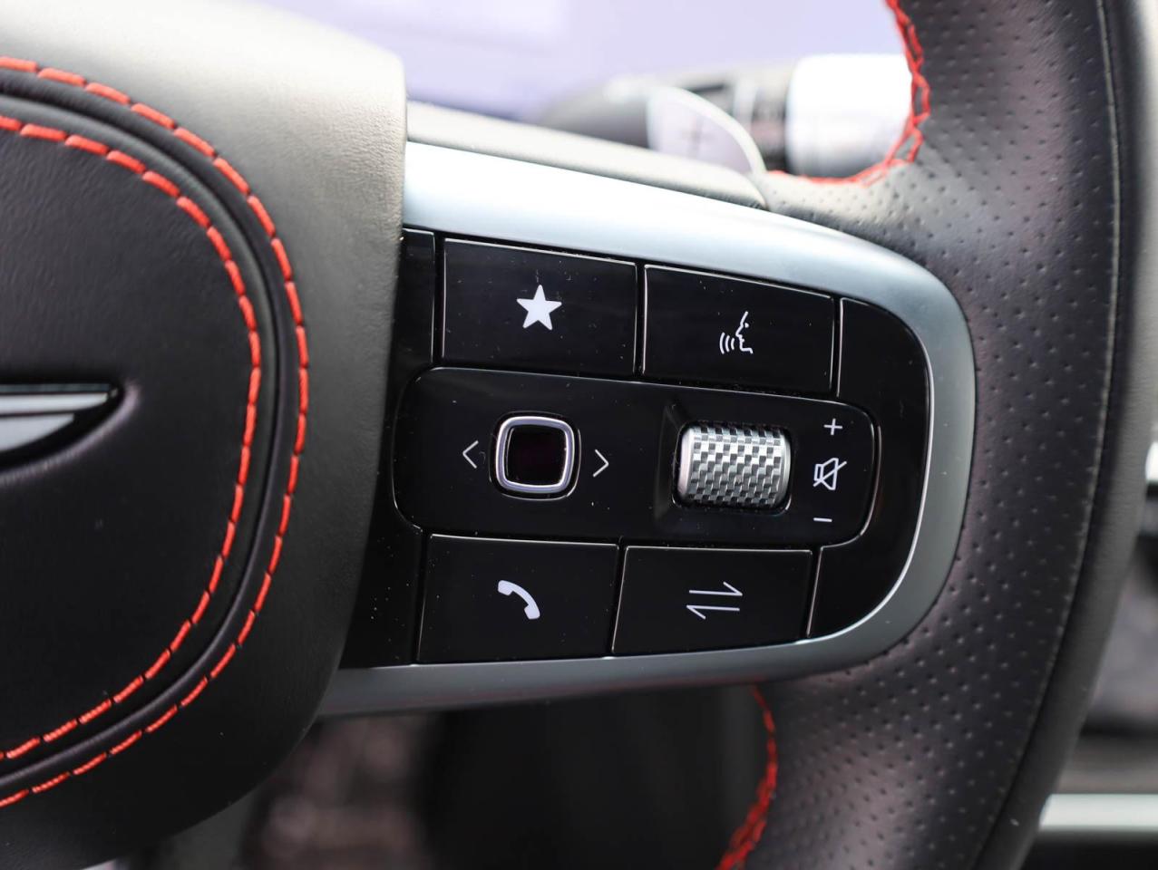 2025 Genesis GV80 Coupe 3.5T e-SC 4dr All-Wheel Drive Photo