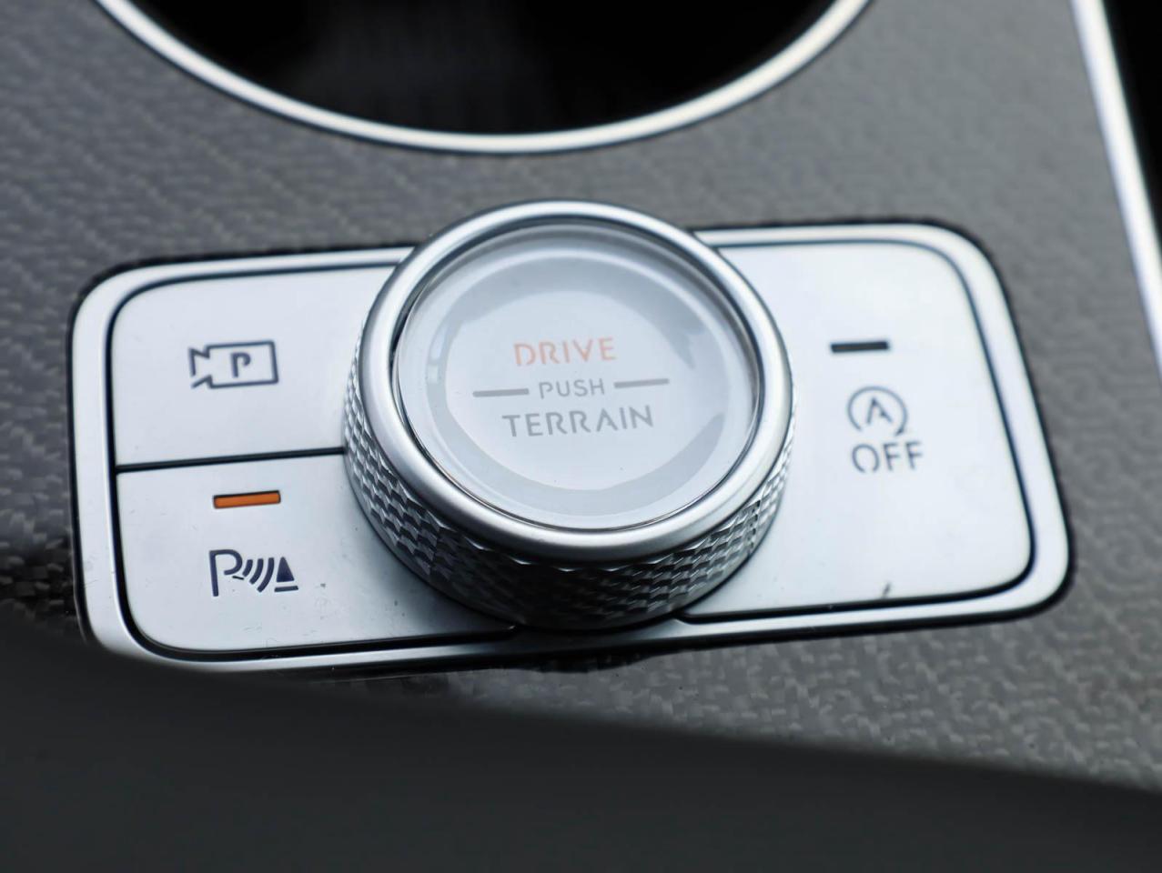 2025 Genesis GV80 Coupe 3.5T e-SC 4dr All-Wheel Drive Photo