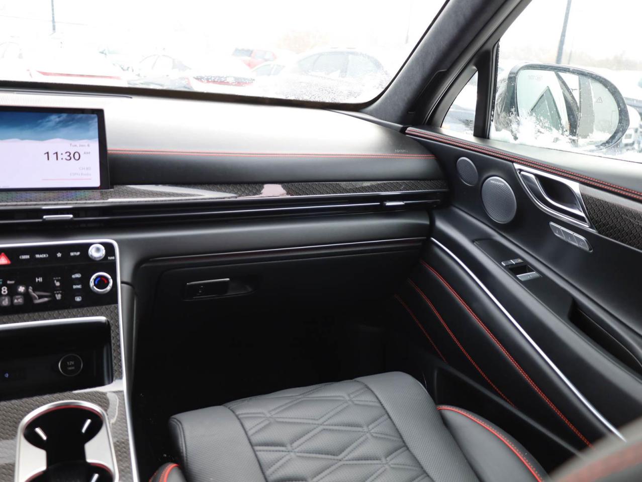 2025 Genesis GV80 Coupe 3.5T e-SC 4dr All-Wheel Drive Photo