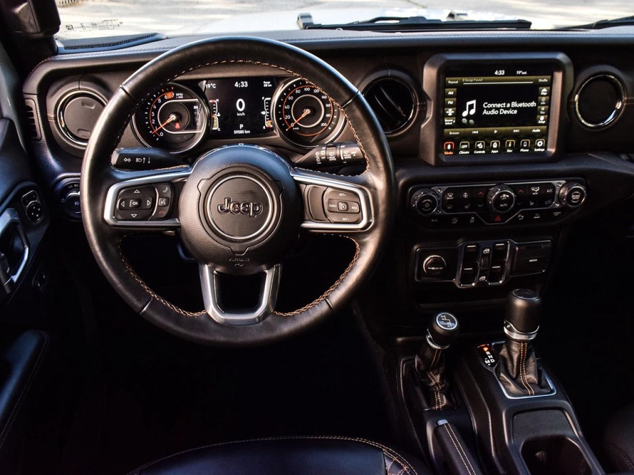 2023 Jeep Wrangler SAHARA 4DR 4X4 Photo