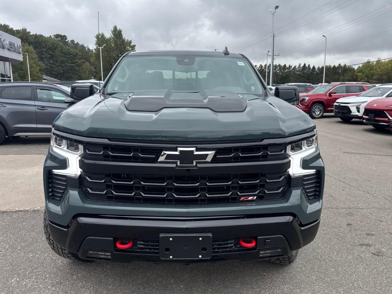 2026 Chevrolet Silverado 1500 Crew Cab Short Box 4-Wheel Drive LT Trail Boss Photo