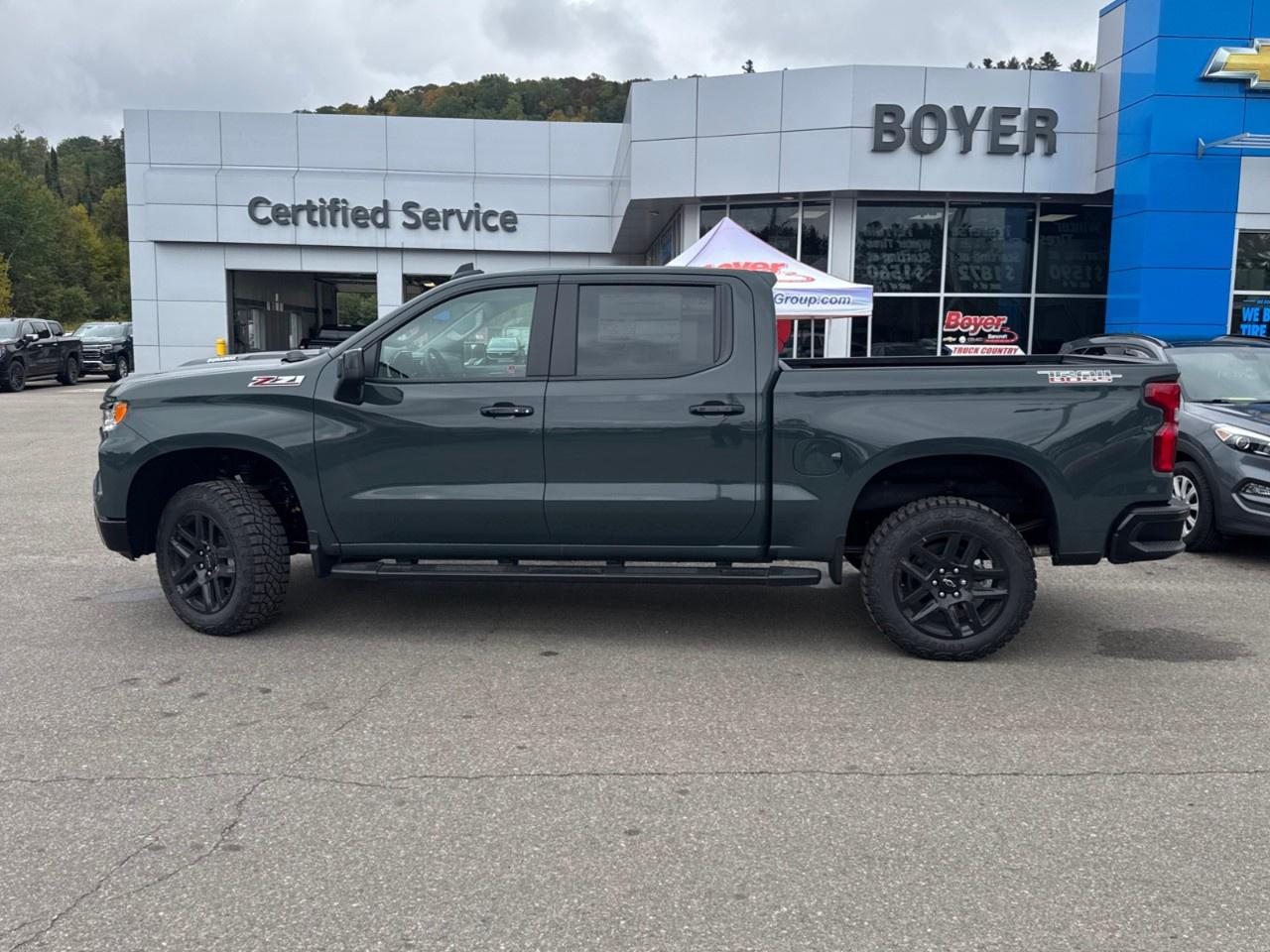 2026 Chevrolet Silverado 1500 Crew Cab Short Box 4-Wheel Drive LT Trail Boss Photo