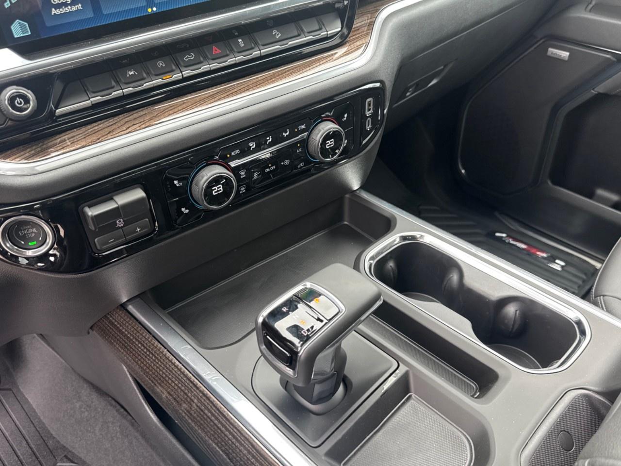 2026 Chevrolet Silverado 1500 Crew Cab Short Box 4-Wheel Drive LT Trail Boss Photo