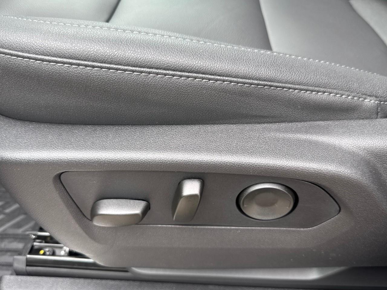 2026 Chevrolet Silverado 1500 Crew Cab Short Box 4-Wheel Drive LT Trail Boss Photo