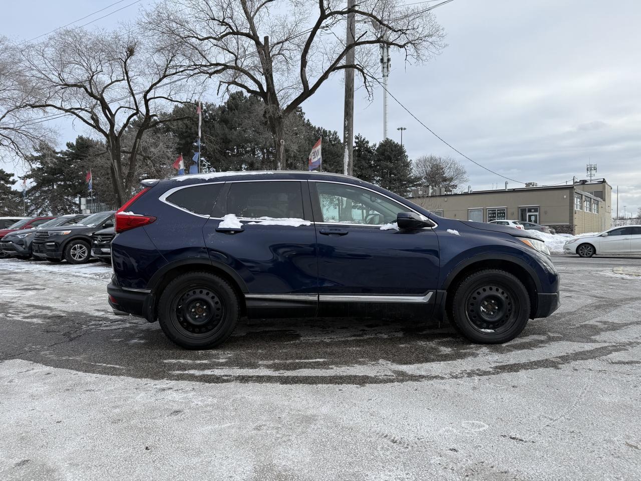 2018 Honda CR-V Touring l AWD l 16 Service Records l 1.5T l 4Cyl Photo