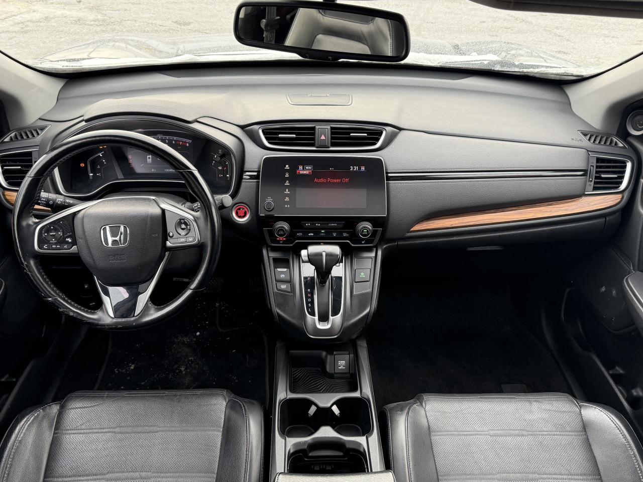 2018 Honda CR-V Touring l AWD l 16 Service Records l 1.5T l 4Cyl Photo