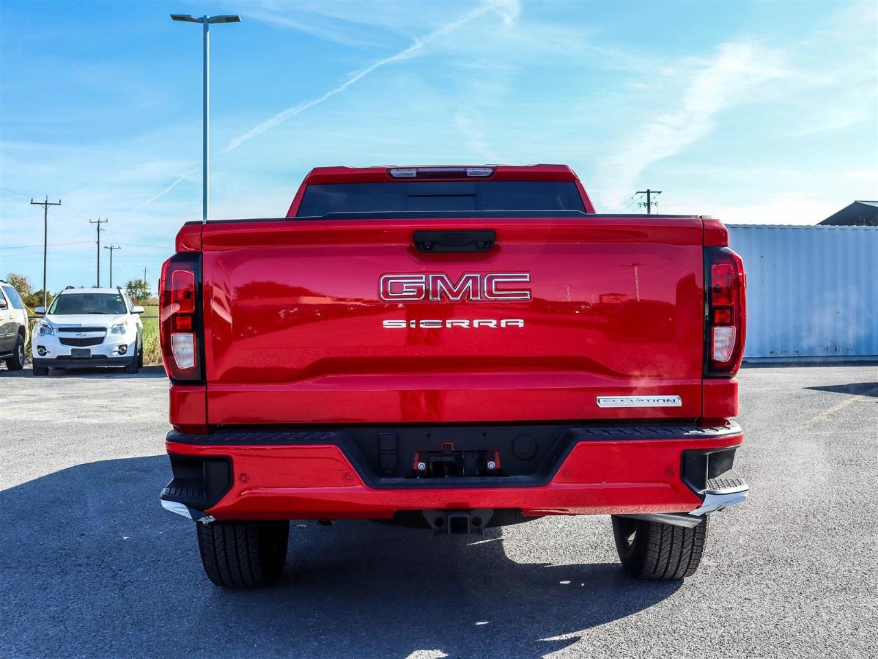 2026 GMC Sierra 1500 Crew Cab Standard Box 4-Wheel Drive Elevation Photo