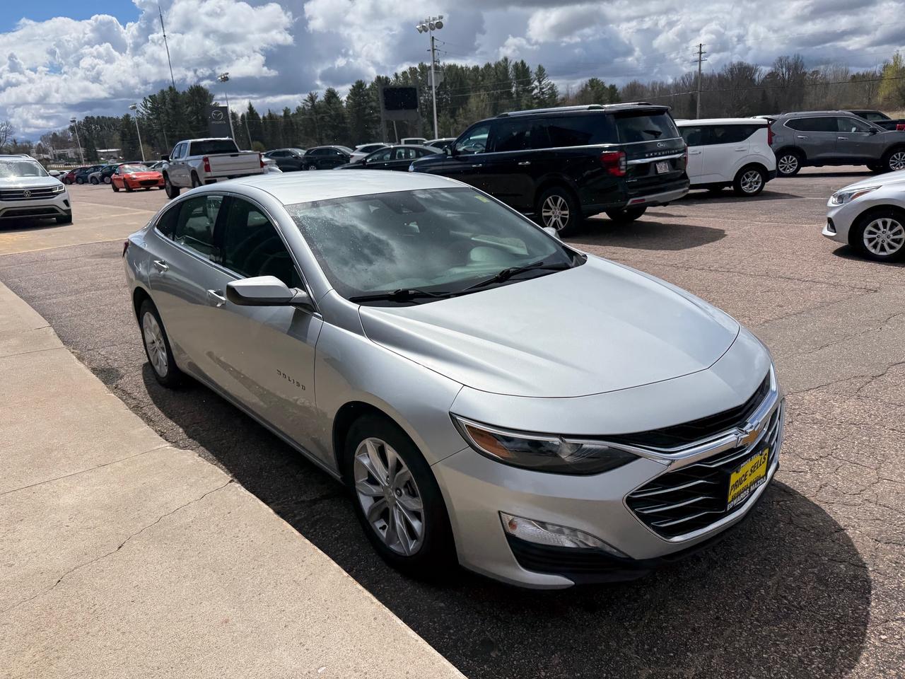 2020 Chevrolet Malibu LT 4dr SEDAN Photo