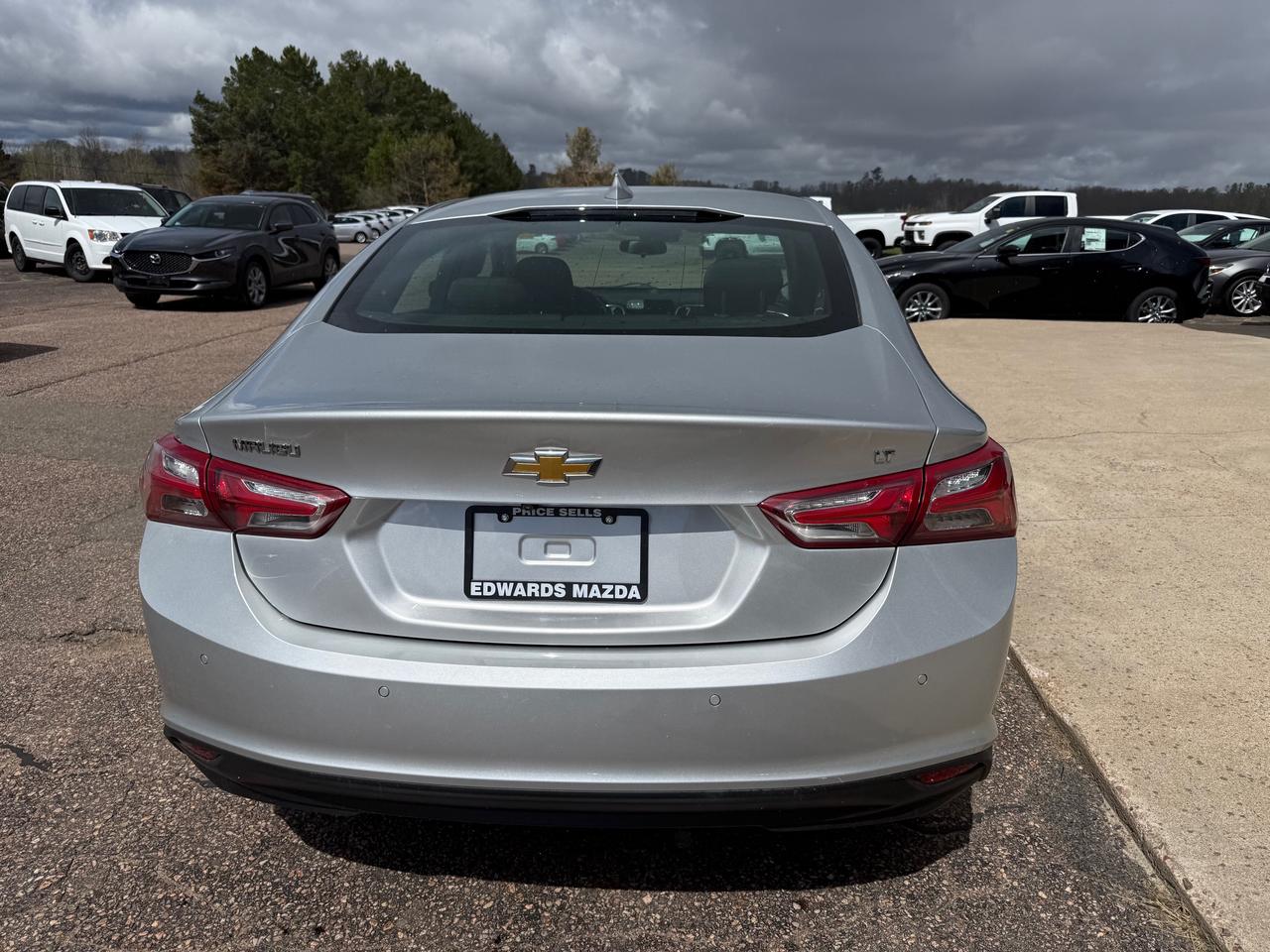 2020 Chevrolet Malibu LT 4dr SEDAN Photo