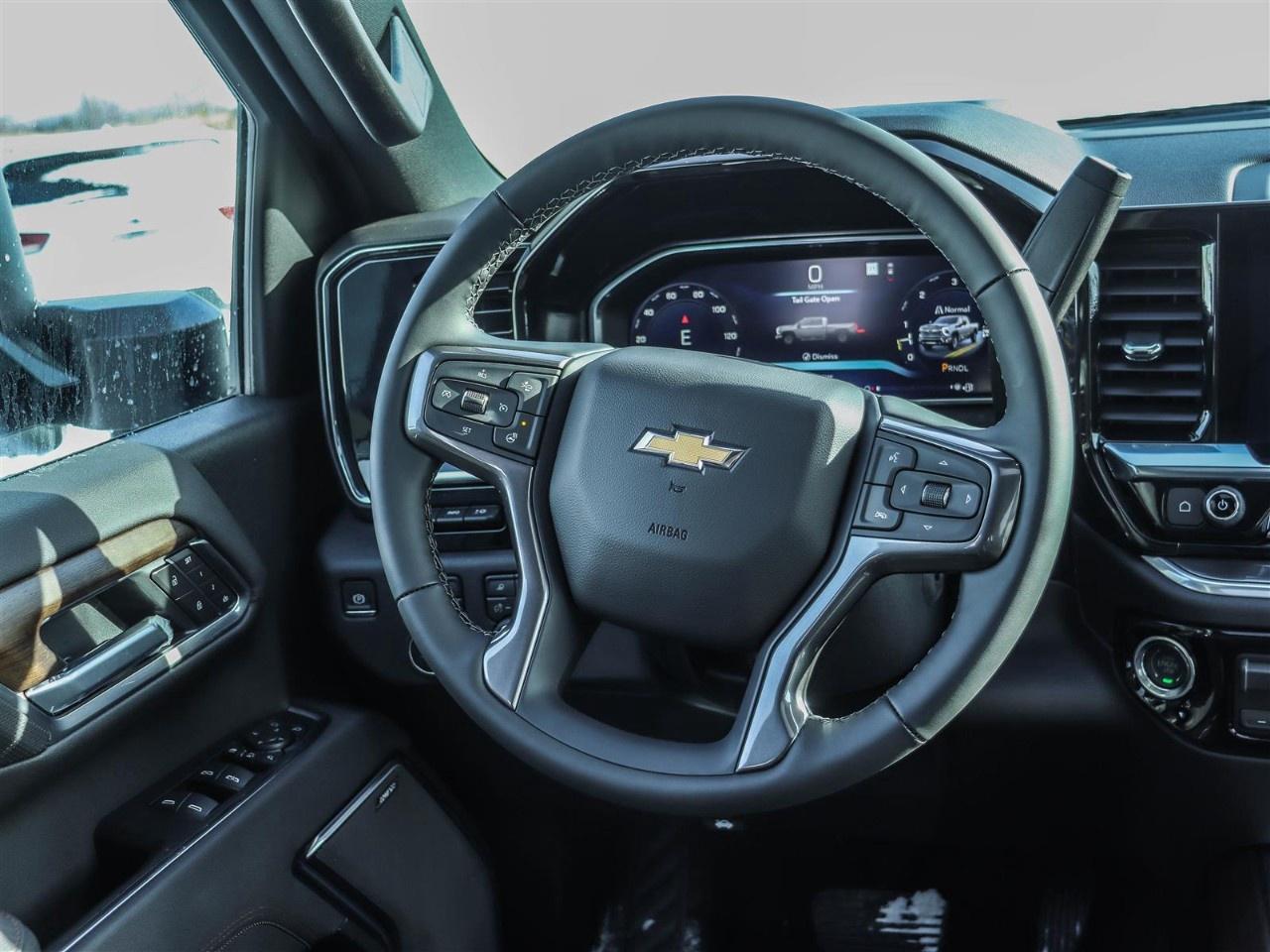 2026 Chevrolet SILVERADO 2500HD 4WD Crew Cab Standard Box High Country Photo