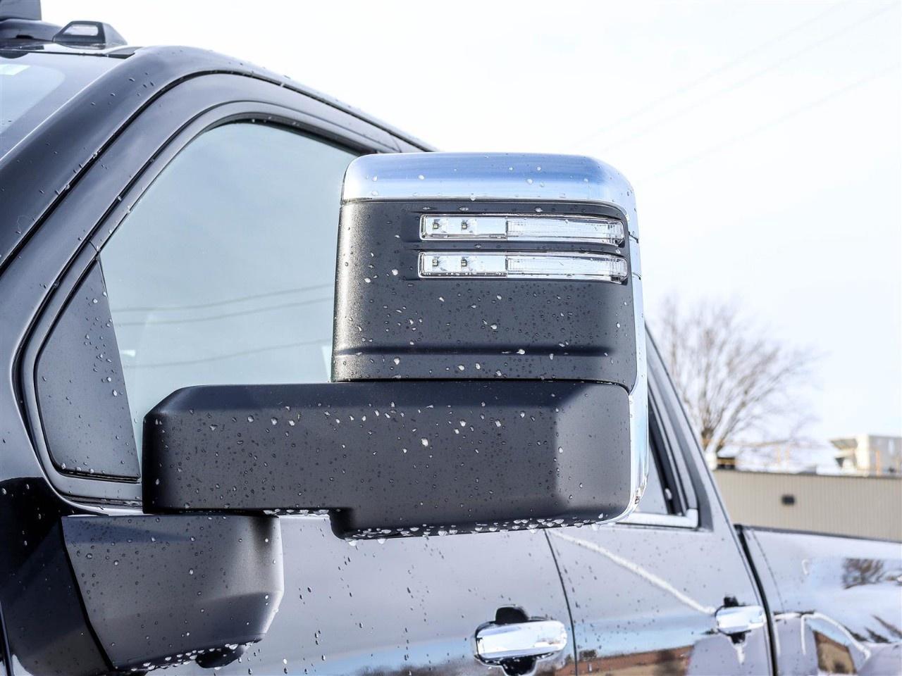 2026 Chevrolet SILVERADO 2500HD 4WD Crew Cab Standard Box High Country Photo