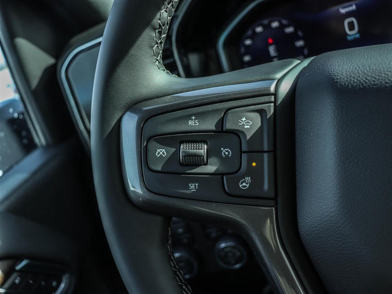 2026 Chevrolet SILVERADO 2500HD 4WD Crew Cab Standard Box High Country Photo