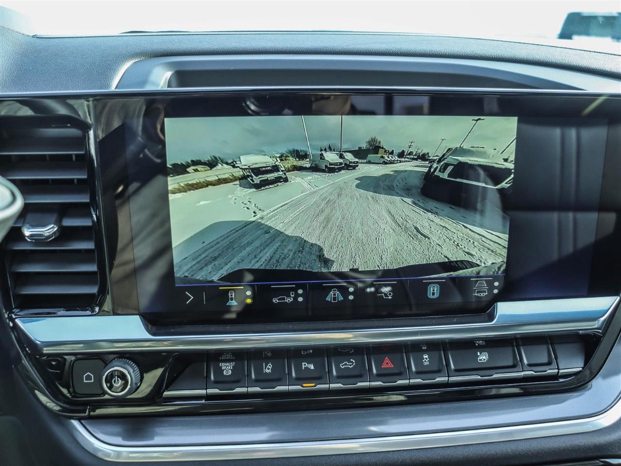 2026 Chevrolet SILVERADO 2500HD 4WD Crew Cab Standard Box High Country Photo