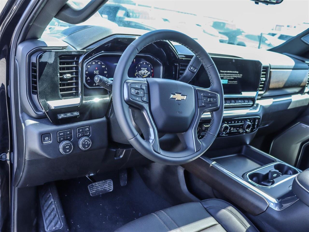 2026 Chevrolet SILVERADO 2500HD 4WD Crew Cab Standard Box High Country Photo