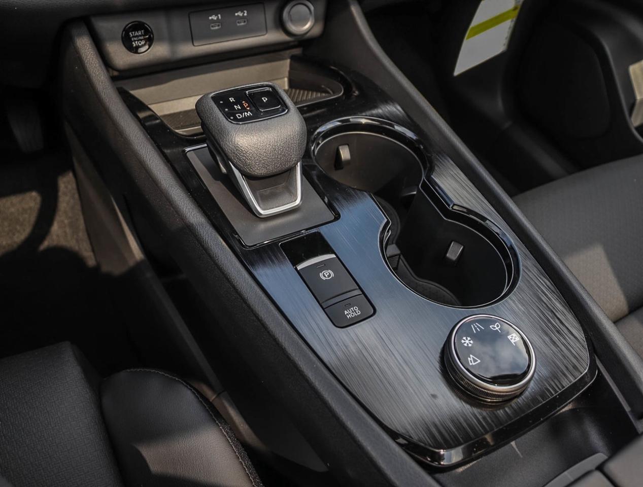 2025 Nissan Rogue SV Moonroof LEATHER ROOF/LOW RATES Photo