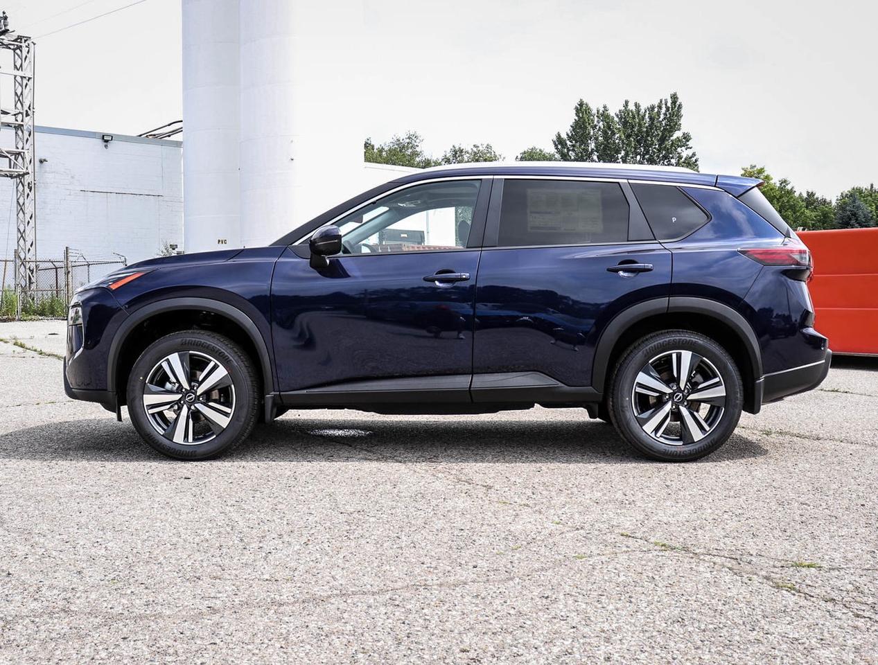 2025 Nissan Rogue SV PREMIUM Photo