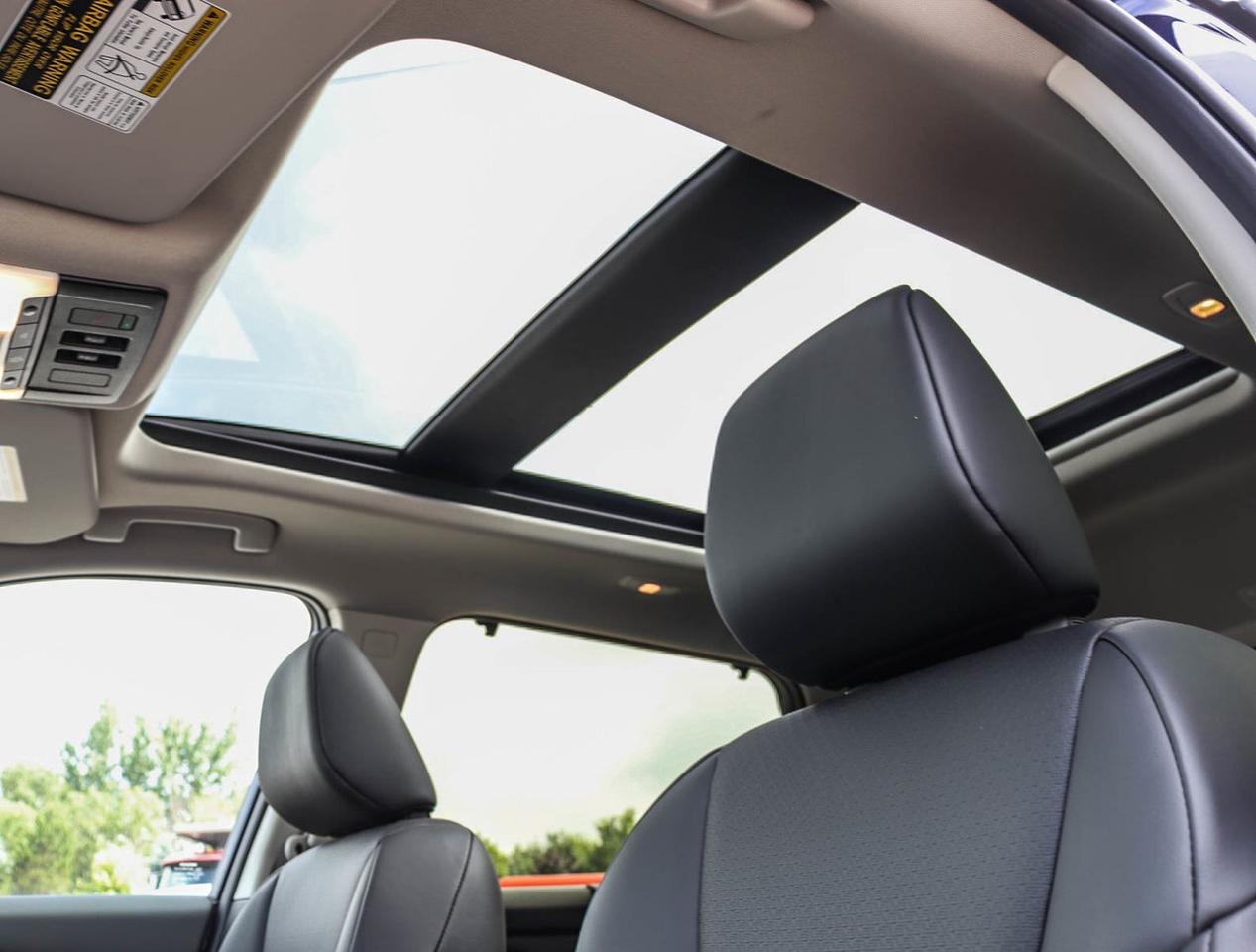 2025 Nissan Rogue SV PREMIUM Photo