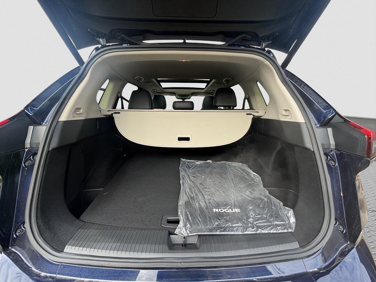 2025 Nissan Rogue SV PREMIUM !!! CLEAROUT !!! GREAT SAVINGS !!! REMO Photo