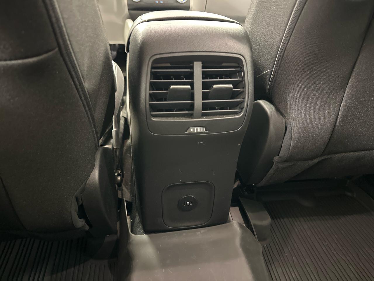 2023 Ford Escape Active 4dr Front-Wheel Drive Photo