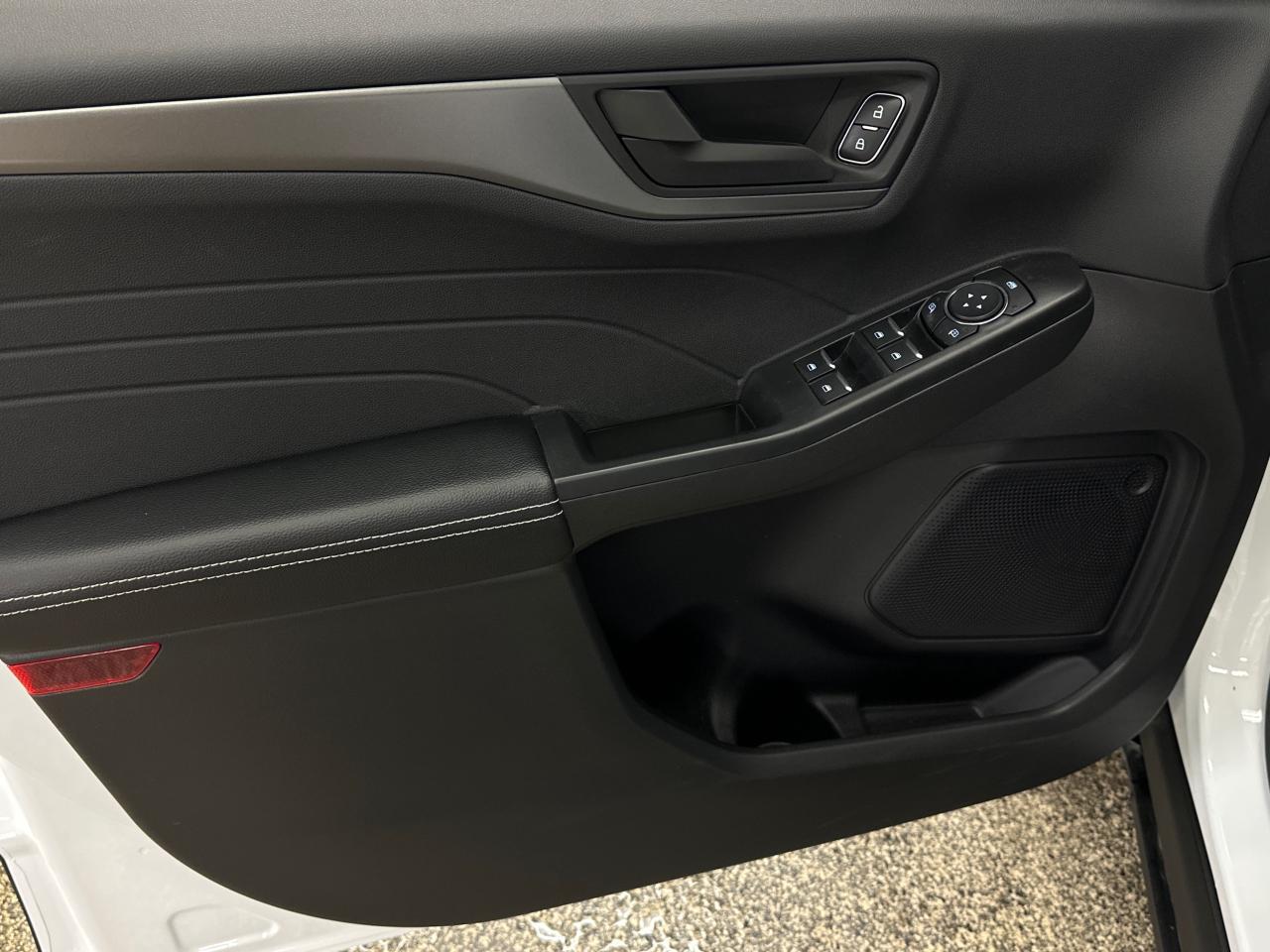 2023 Ford Escape Active 4dr Front-Wheel Drive Photo