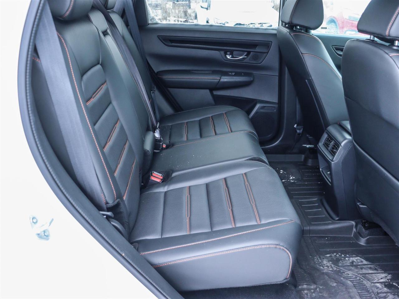 2025 Honda CR-V Hybrid EX-L 4dr All-Wheel Drive Photo