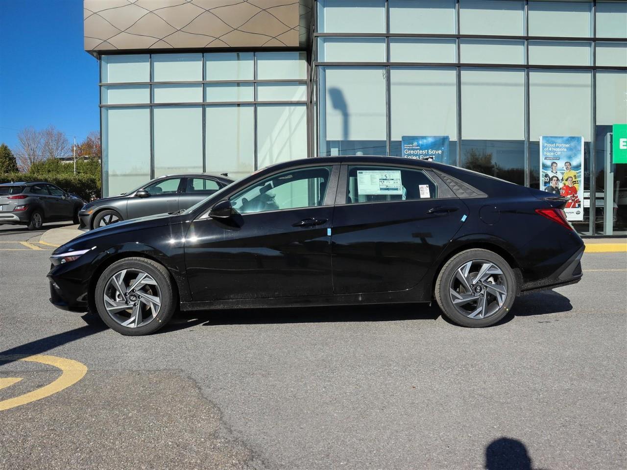 2026 Hyundai Elantra PREFERRED 4DR SEDAN Photo4