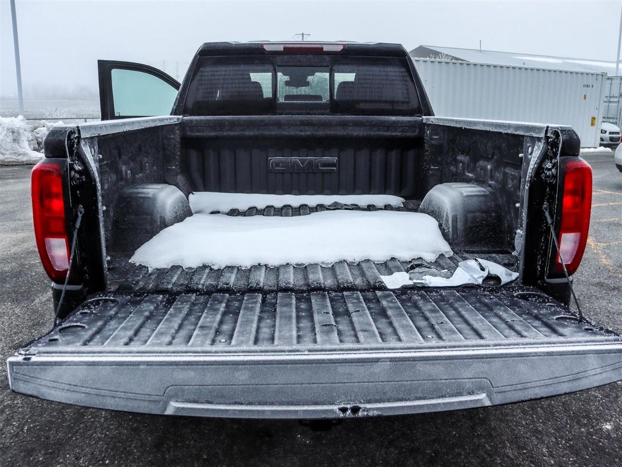 2026 GMC Sierra 1500 Crew Cab Standard Box 4-Wheel Drive Elevation Photo