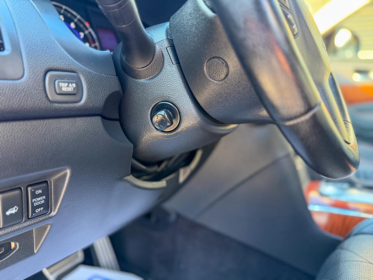 2016 Infiniti QX70 SPORT-AWD/NAVI/LOW KM/360 CAMERA/3.7L/PUSH START Photo