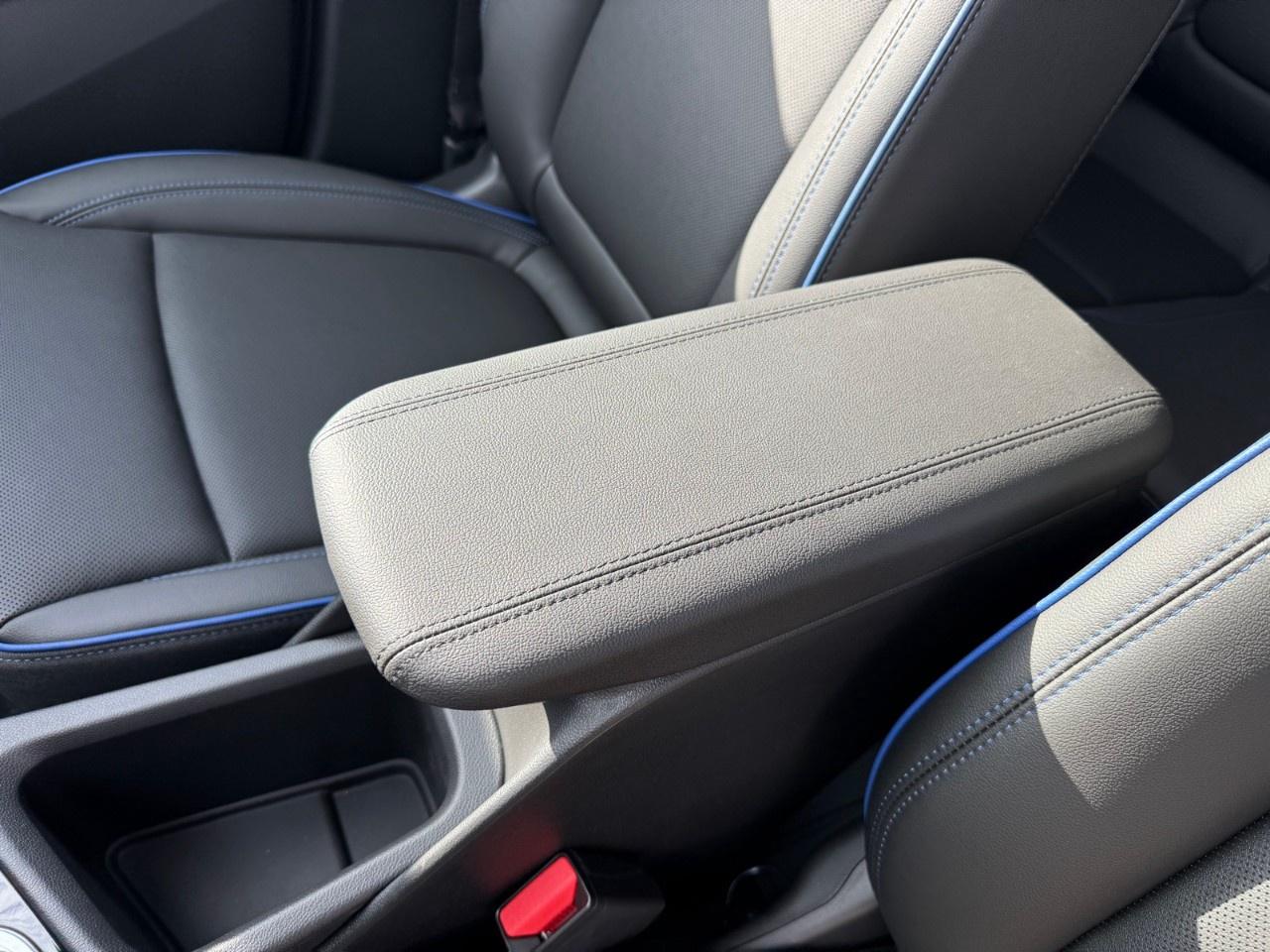 2026 Buick Encore GX Sport Touring AWD Photo