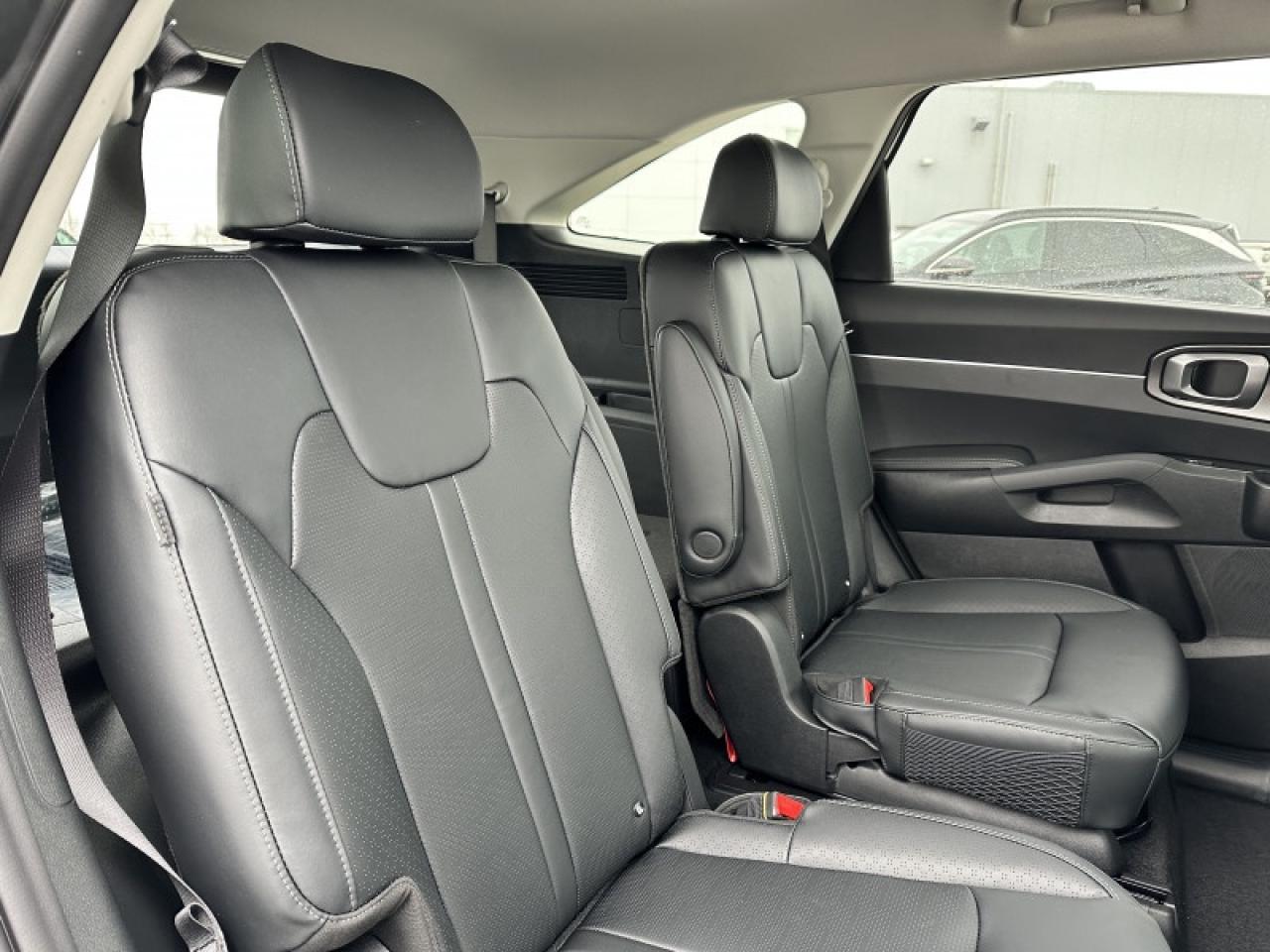 2026 Kia Sorento Hybrid EX Photo