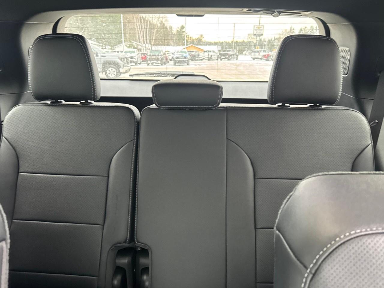 2026 Chevrolet Traverse AWD 4dr LT Photo