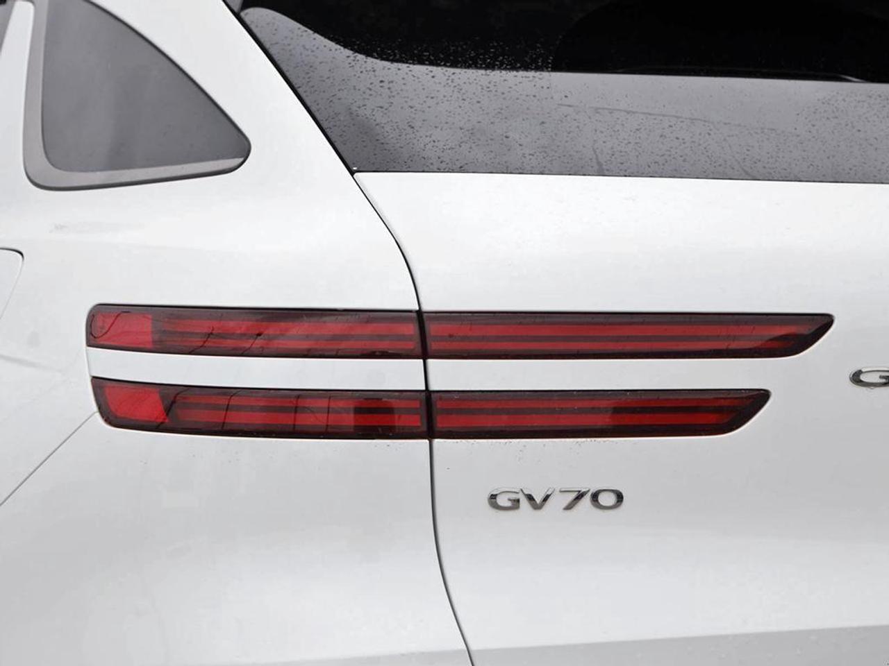 2025 Genesis GV70 3.5T Sport Plus w/eLSD 4dr All-Wheel Drive Photo