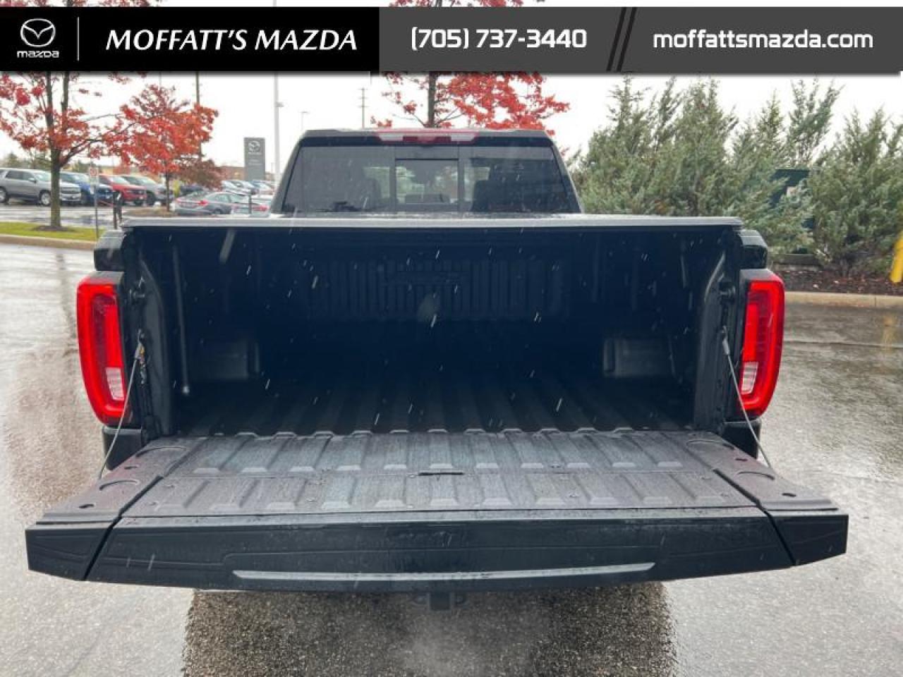 2024 GMC Sierra 1500 AT4 Photo