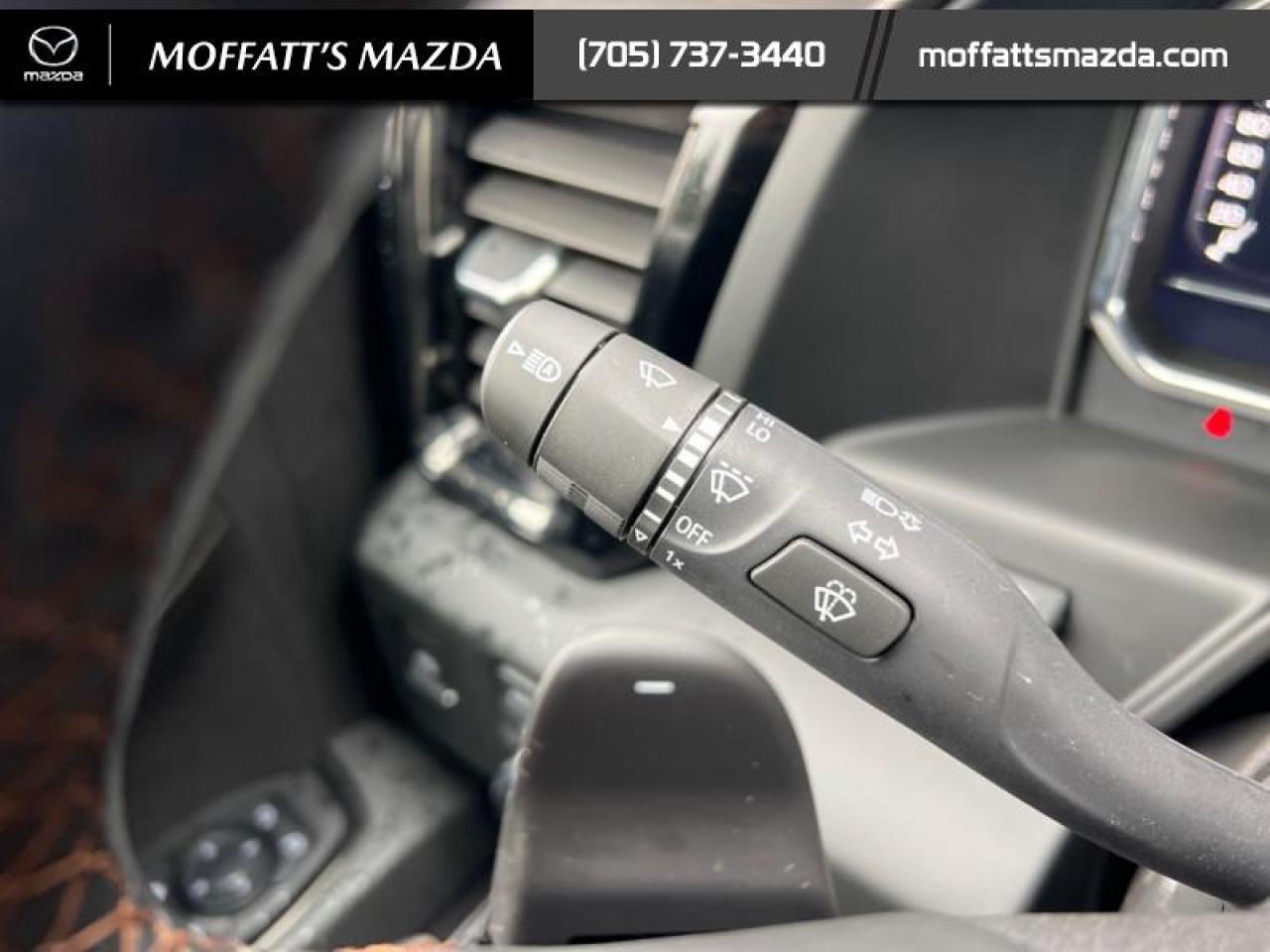 2024 GMC Sierra 1500 AT4 Photo