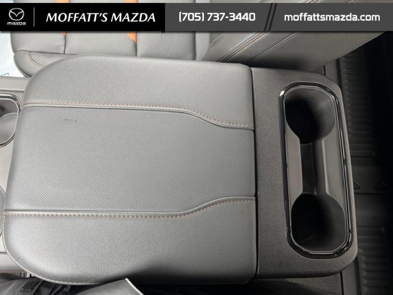 2024 GMC Sierra 1500 AT4 Photo