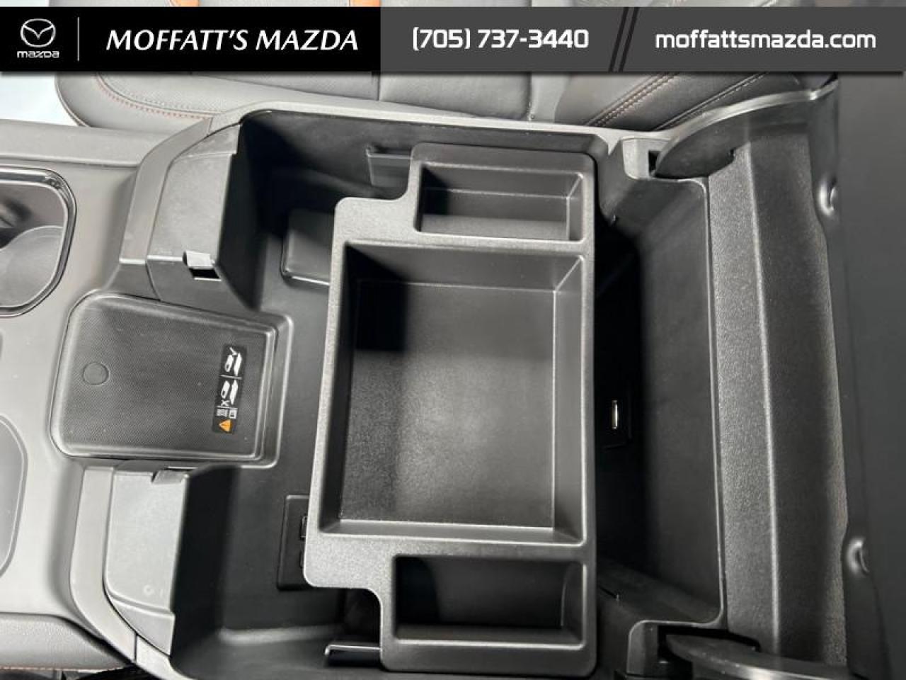 2024 GMC Sierra 1500 AT4 Photo