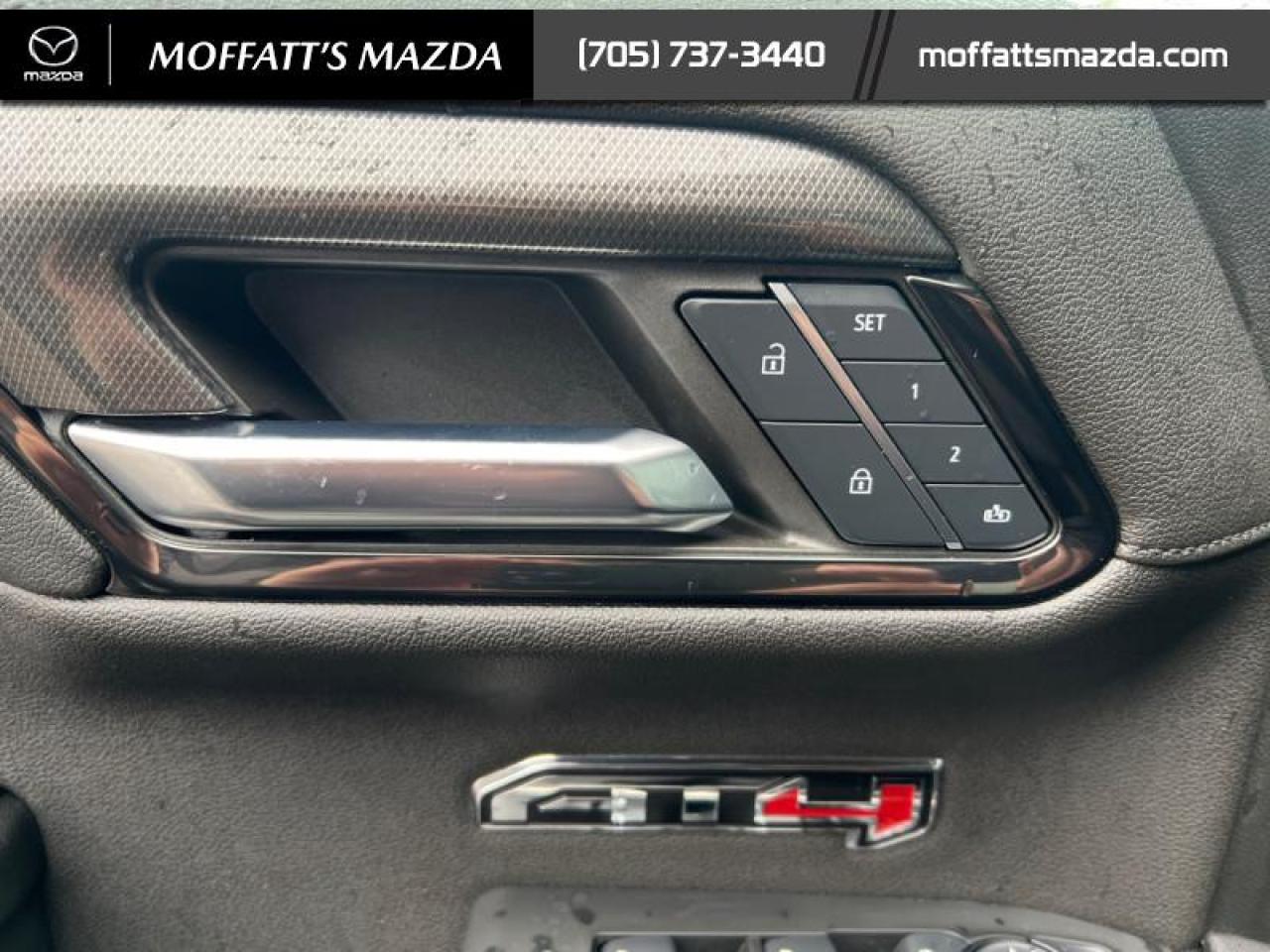 2024 GMC Sierra 1500 AT4 Photo