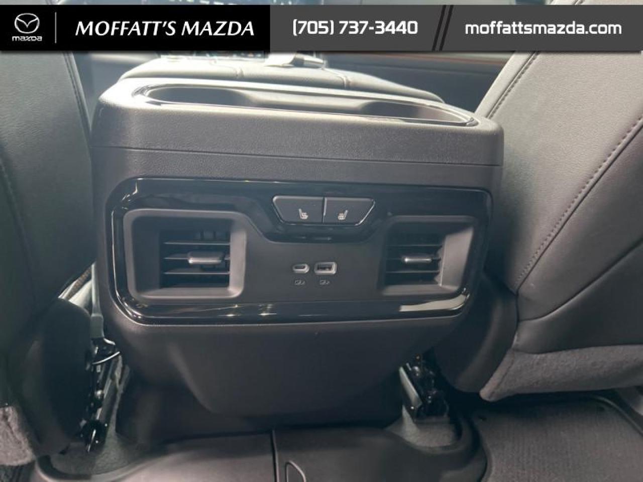 2024 GMC Sierra 1500 AT4 Photo