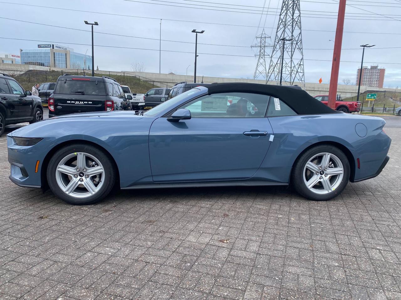 2026 Ford Mustang EcoBoost 2dr Convertible Photo