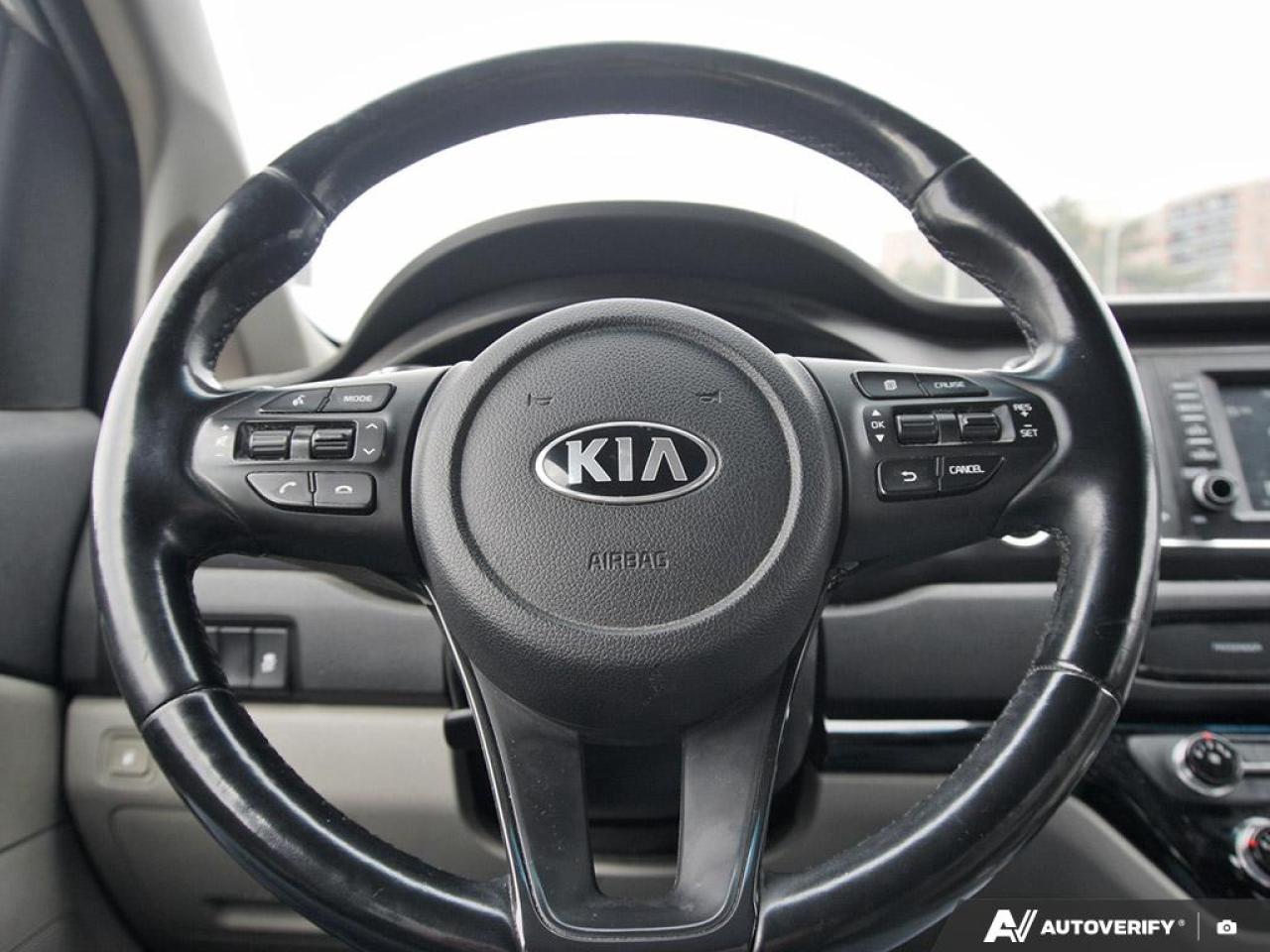 2020 Kia Sedona  Photo